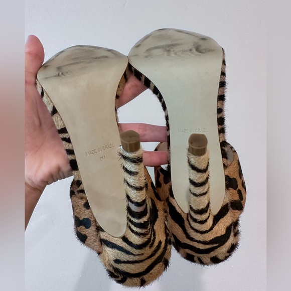 Steve Madden Cheetah Faux Fur Stilettos - Picture 4 of 4
